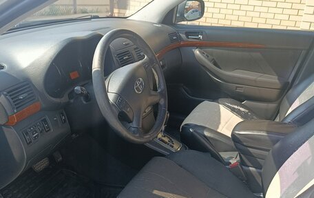 Toyota Avensis III рестайлинг, 2007 год, 550 000 рублей, 10 фотография