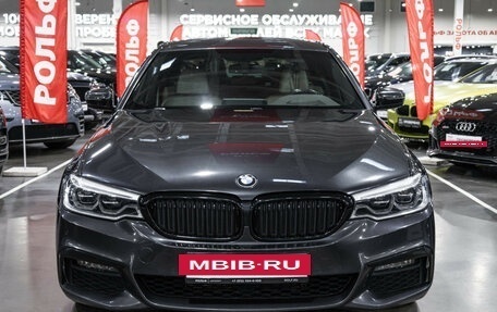 BMW 5 серия, 2019 год, 3 549 700 рублей, 5 фотография