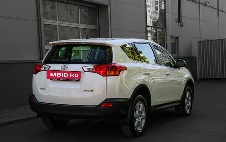 Toyota RAV4, 2014 год, 1 900 000 рублей, 4 фотография