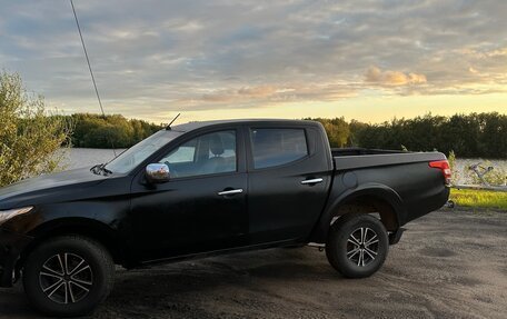 Mitsubishi L200 IV рестайлинг, 2015 год, 1 350 000 рублей, 4 фотография