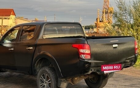 Mitsubishi L200 IV рестайлинг, 2015 год, 1 350 000 рублей, 5 фотография