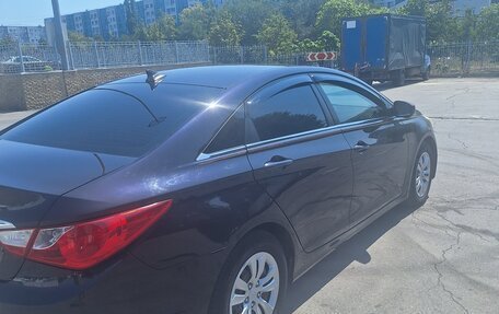 Hyundai Sonata VI, 2010 год, 1 150 000 рублей, 3 фотография