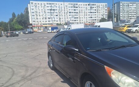 Hyundai Sonata VI, 2010 год, 1 150 000 рублей, 2 фотография