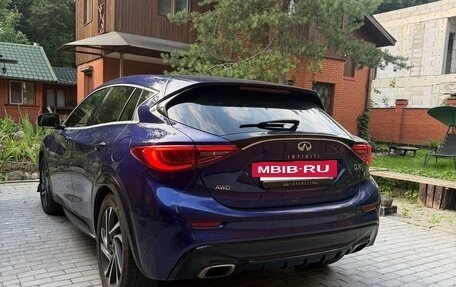 Infiniti Q30, 2016 год, 2 177 000 рублей, 10 фотография