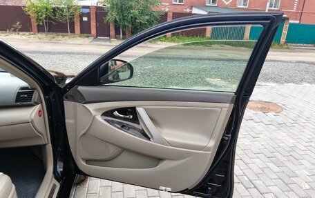 Toyota Camry, 2010 год, 1 440 000 рублей, 14 фотография