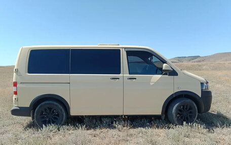 Volkswagen Transporter T5 рестайлинг, 2013 год, 1 930 000 рублей, 4 фотография