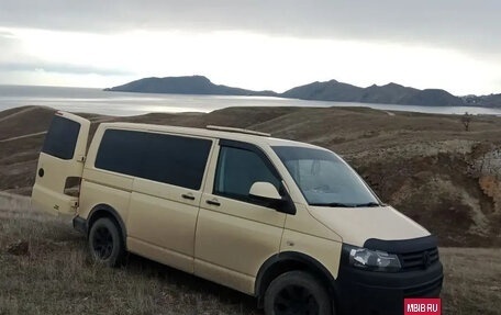 Volkswagen Transporter T5 рестайлинг, 2013 год, 1 930 000 рублей, 8 фотография
