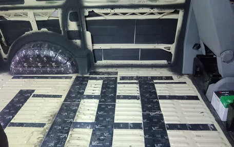Volkswagen Transporter T5 рестайлинг, 2013 год, 1 930 000 рублей, 11 фотография