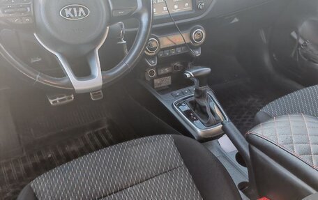 KIA Rio IV, 2018 год, 1 350 000 рублей, 10 фотография