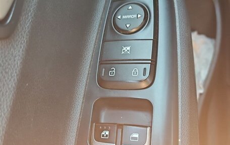KIA Rio IV, 2018 год, 1 350 000 рублей, 9 фотография