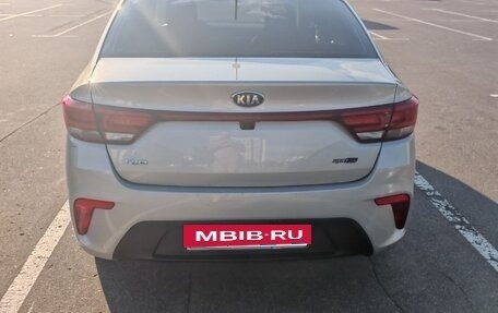 KIA Rio IV, 2018 год, 1 350 000 рублей, 4 фотография