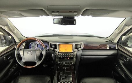 Lexus LX III, 2011 год, 2 400 000 рублей, 11 фотография