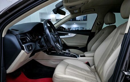 Audi A4, 2016 год, 2 200 000 рублей, 17 фотография