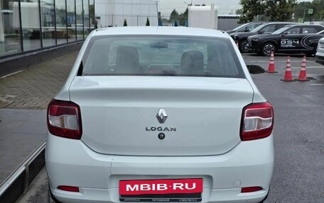 Renault Logan II, 2020 год, 700 000 рублей, 7 фотография