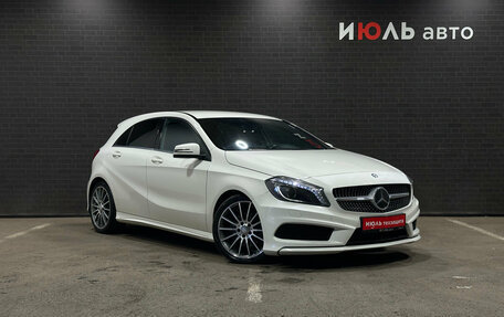 Mercedes-Benz A-Класс, 2015 год, 1 450 000 рублей, 4 фотография