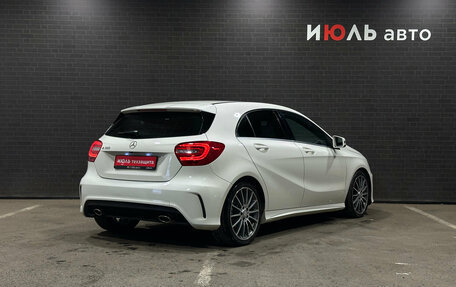 Mercedes-Benz A-Класс, 2015 год, 1 450 000 рублей, 6 фотография