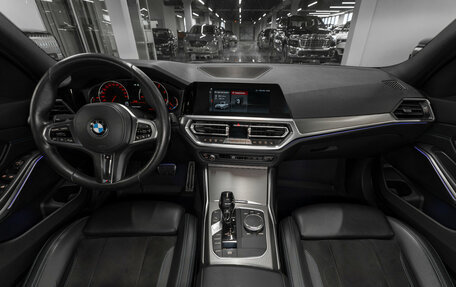 BMW 3 серия, 2019 год, 3 350 000 рублей, 8 фотография