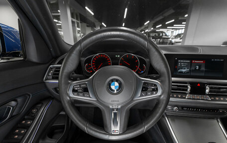 BMW 3 серия, 2019 год, 3 350 000 рублей, 10 фотография