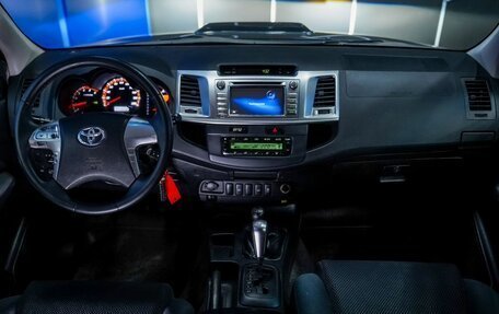 Toyota Hilux VII, 2015 год, 2 450 000 рублей, 11 фотография
