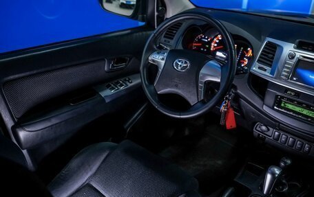 Toyota Hilux VII, 2015 год, 2 450 000 рублей, 20 фотография