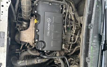 Opel Astra J, 2013 год, 715 000 рублей, 11 фотография