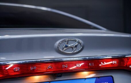 Hyundai Grandeur, 2017 год, 2 000 000 рублей, 22 фотография
