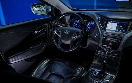 Hyundai Grandeur, 2017 год, 2 000 000 рублей, 27 фотография