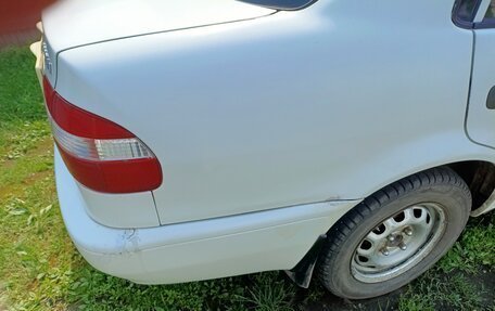 Toyota Corolla, 1999 год, 300 000 рублей, 4 фотография