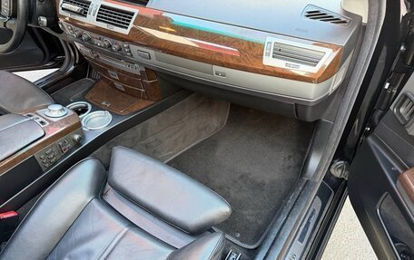 BMW 7 серия, 2002 год, 690 000 рублей, 17 фотография