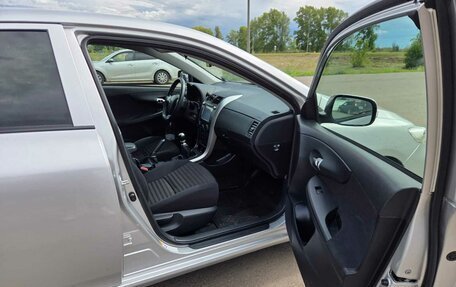 Toyota Corolla, 2012 год, 1 100 000 рублей, 11 фотография