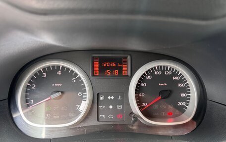 Renault Duster I рестайлинг, 2014 год, 650 000 рублей, 13 фотография