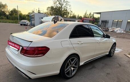 Mercedes-Benz E-Класс, 2014 год, 1 980 000 рублей, 5 фотография