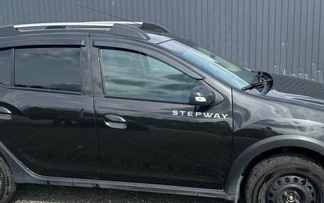 Renault Sandero II рестайлинг, 2018 год, 1 000 000 рублей, 3 фотография
