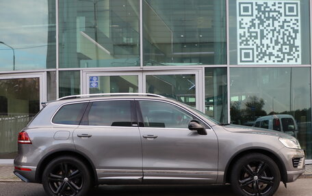 Volkswagen Touareg III, 2017 год, 3 760 000 рублей, 4 фотография