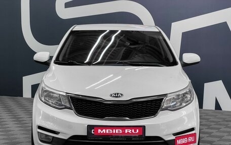 KIA Rio III рестайлинг, 2015 год, 1 099 900 рублей, 2 фотография