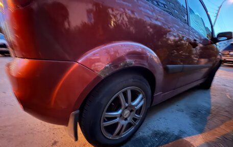 Ford Fiesta, 2006 год, 190 000 рублей, 4 фотография