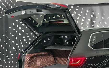 Volkswagen Touareg III, 2021 год, 5 670 000 рублей, 31 фотография