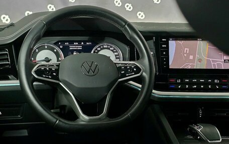 Volkswagen Touareg III, 2021 год, 5 670 000 рублей, 28 фотография