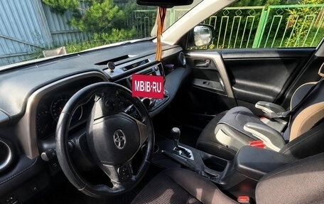 Toyota RAV4, 2013 год, 1 590 000 рублей, 5 фотография
