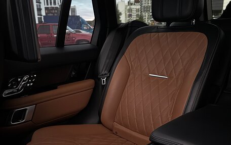 Land Rover Range Rover IV рестайлинг, 2019 год, 6 200 000 рублей, 16 фотография