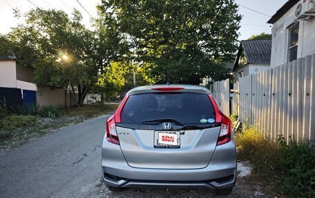 Honda Fit III, 2018 год, 1 140 000 рублей, 3 фотография