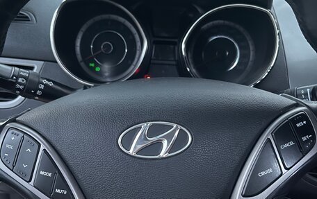 Hyundai Elantra V, 2012 год, 840 000 рублей, 6 фотография