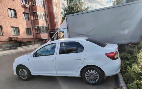 Renault Logan II, 2016 год, 350 000 рублей, 8 фотография