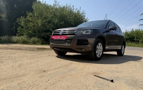 Volkswagen Touareg III, 2010 год, 1 700 000 рублей, 2 фотография