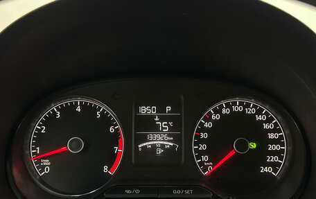Volkswagen Polo VI (EU Market), 2019 год, 1 100 000 рублей, 14 фотография