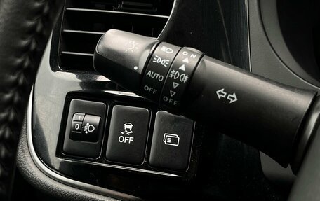Mitsubishi Outlander III рестайлинг 3, 2017 год, 1 820 700 рублей, 19 фотография