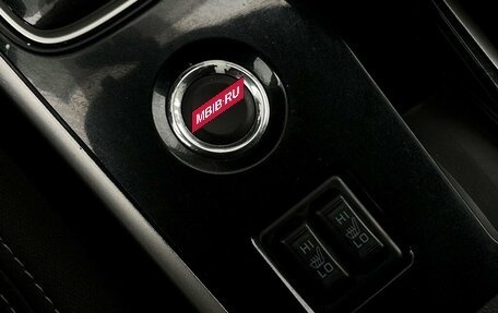 Mitsubishi Outlander III рестайлинг 3, 2017 год, 1 820 700 рублей, 14 фотография