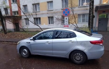 KIA Rio III рестайлинг, 2015 год, 360 000 рублей, 1 фотография
