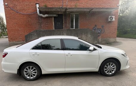 Toyota Camry, 2015 год, 2 100 000 рублей, 5 фотография