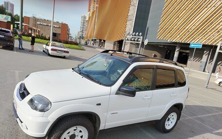 Chevrolet Niva I рестайлинг, 2016 год, 660 000 рублей, 4 фотография